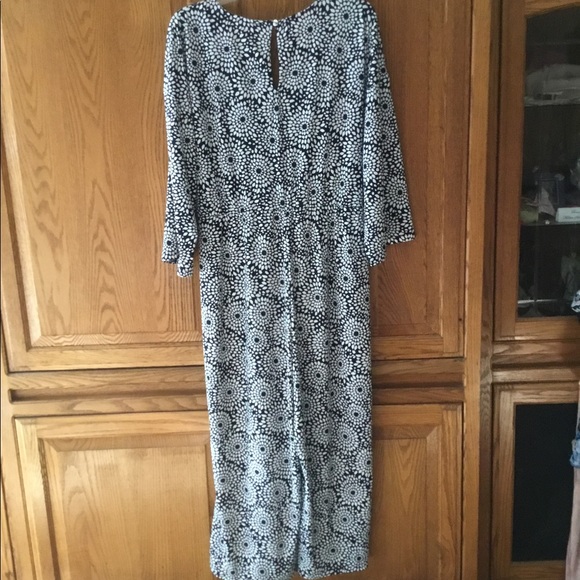 Short jumpsuit - Picture 2 of 4